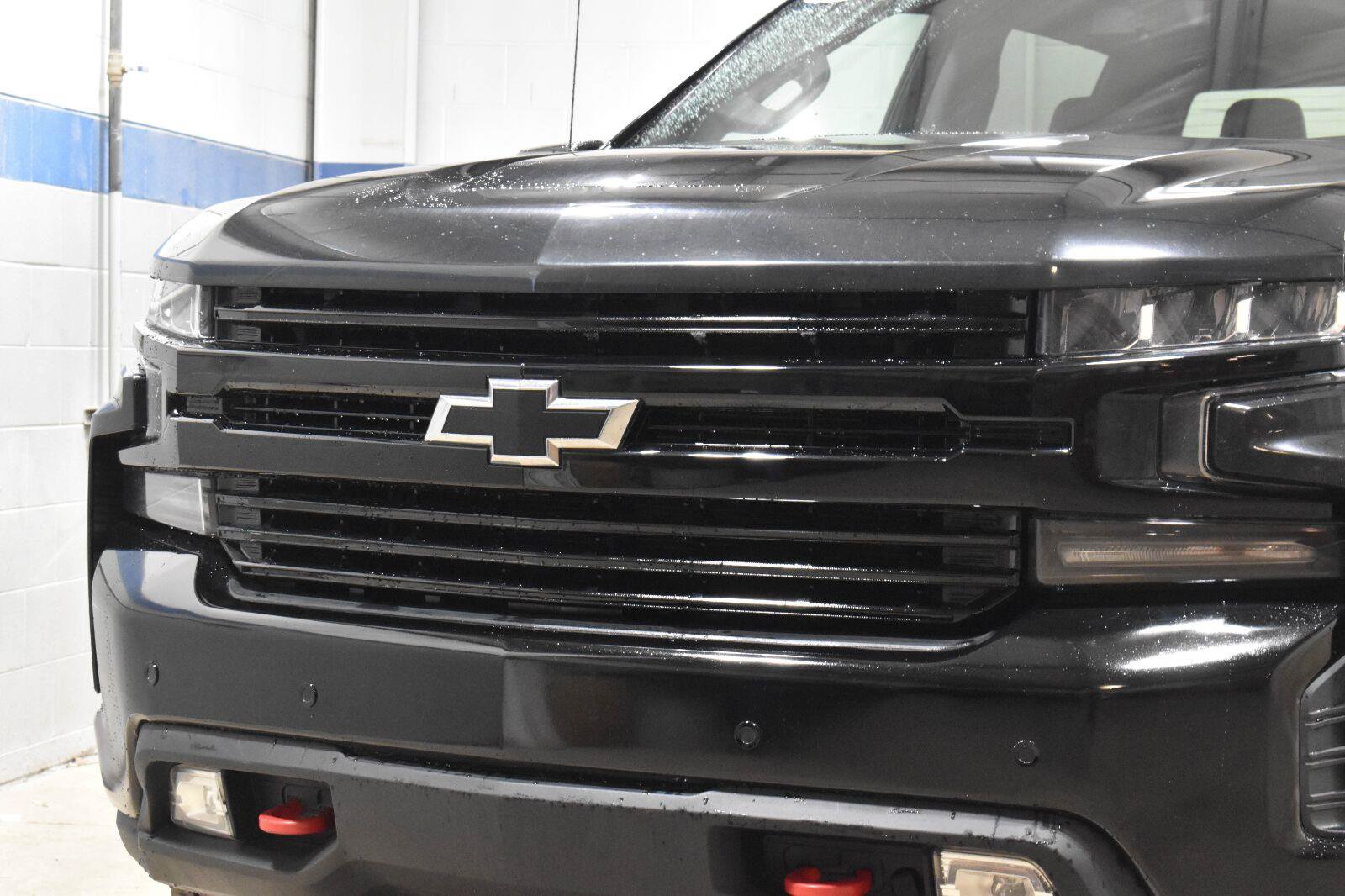 Used 2022 Chevrolet Silverado 1500 LT Trail Boss w/ LT Trail Boss Premium Package AWD/4WD image 28