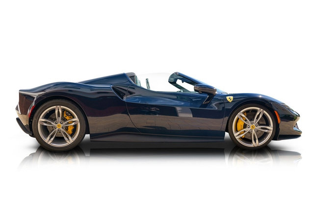 Used 2025 Ferrari 296 GTS RWD image 2