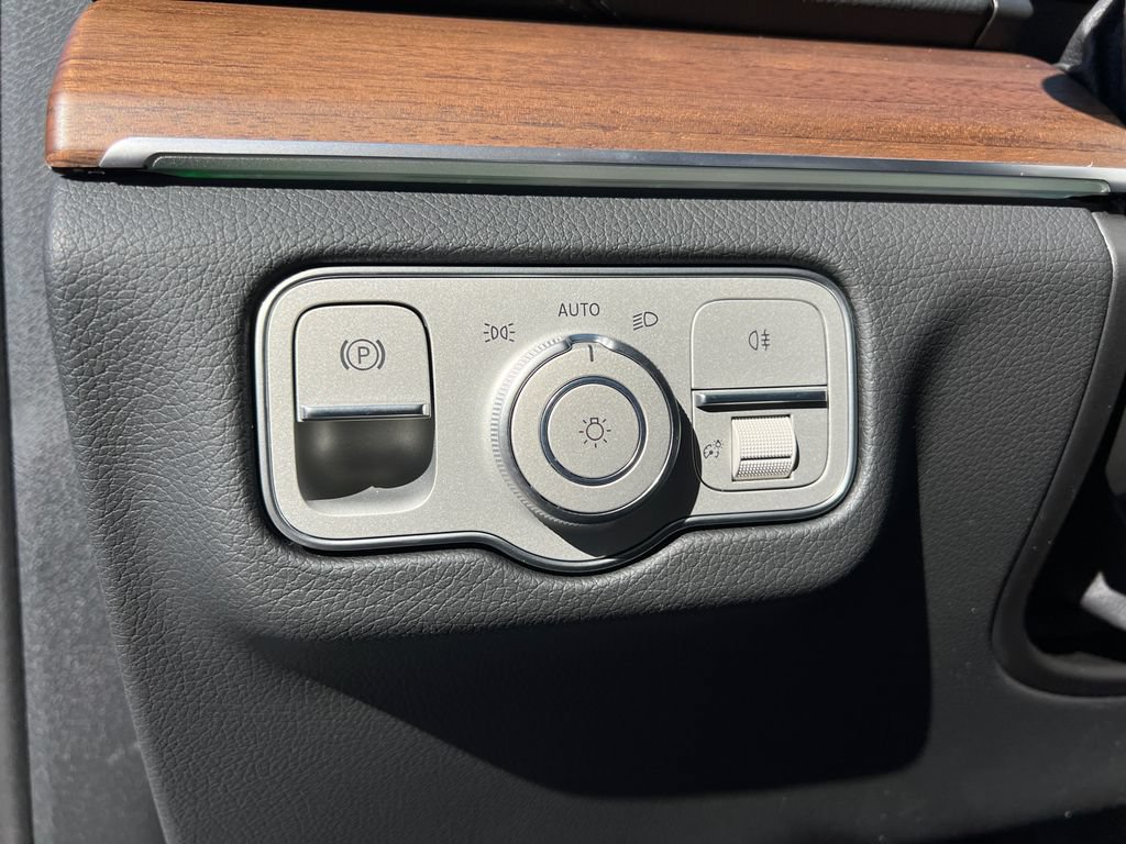 New 2026 Mercedes-Benz GLE 450 4MATIC Coupe image 14