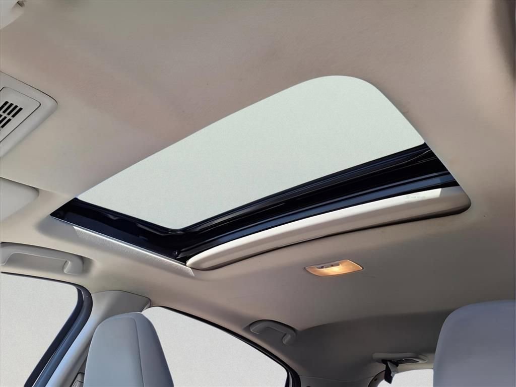 Used 2022 Honda HR-V EX image 12