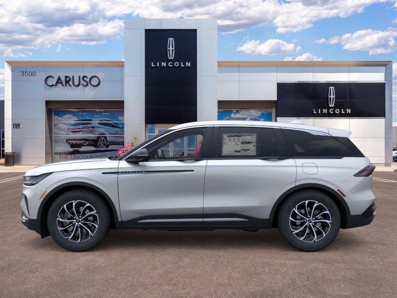 New 2026 Lincoln Nautilus Premier AWD/4WD image 3