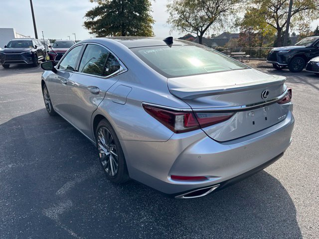 Certified 2025 Lexus ES 350 Ultra Luxury FWD image 5