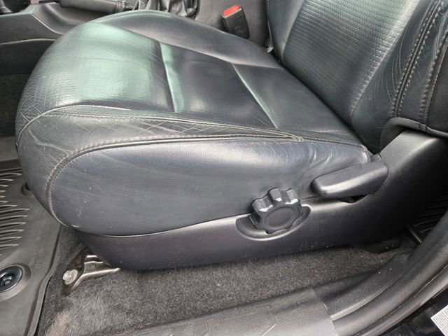 Used 2019 Toyota Tacoma Limited image 11