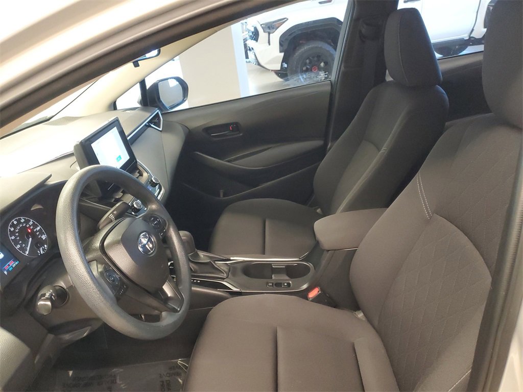 Used 2023 Toyota Corolla LE image 14