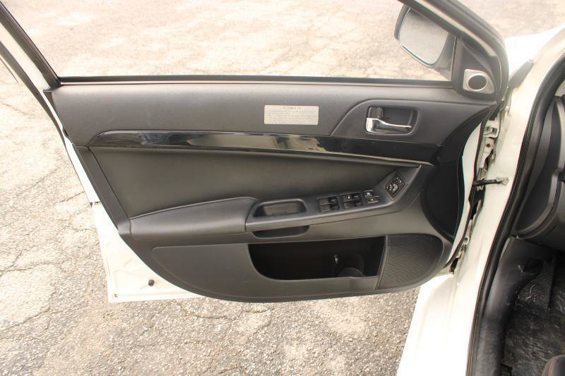 Used 2014 Mitsubishi Lancer Evolution GSR AWD/4WD image 15