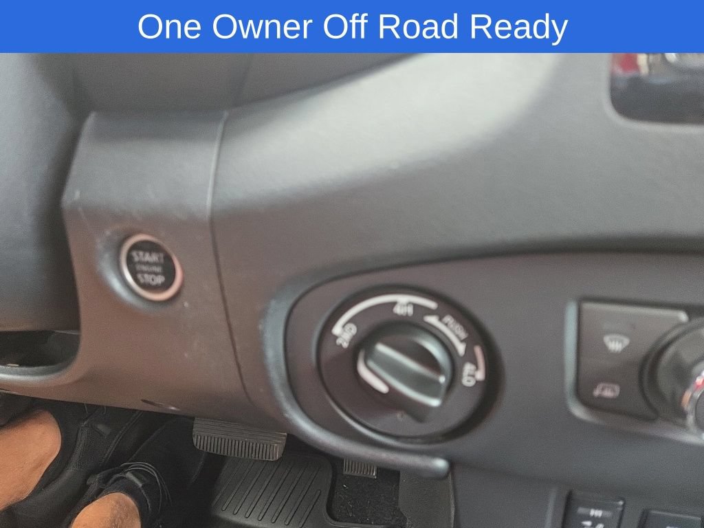 Used 2022 Nissan Frontier PRO-4X w/ Pro-4X Premium Package AWD/4WD image 26