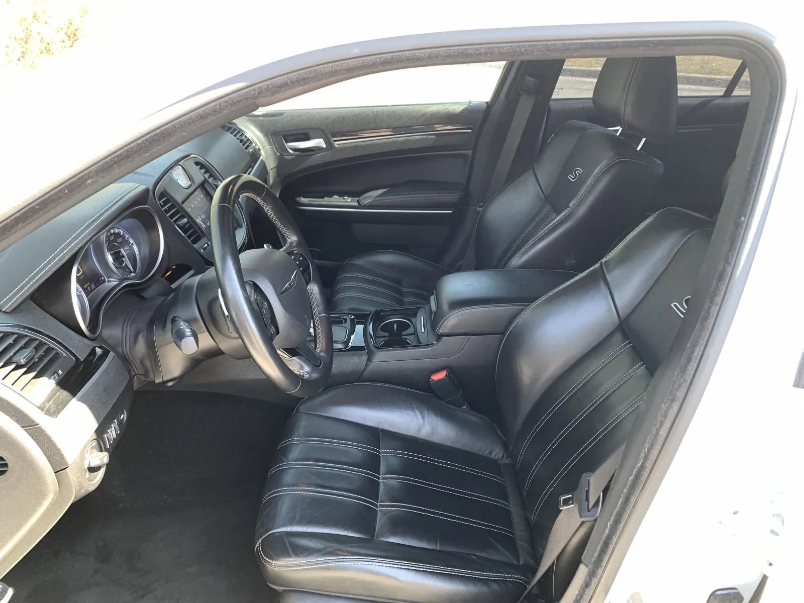 Used 2021 Chrysler 300 S w/ S Model Appearance Package image 26