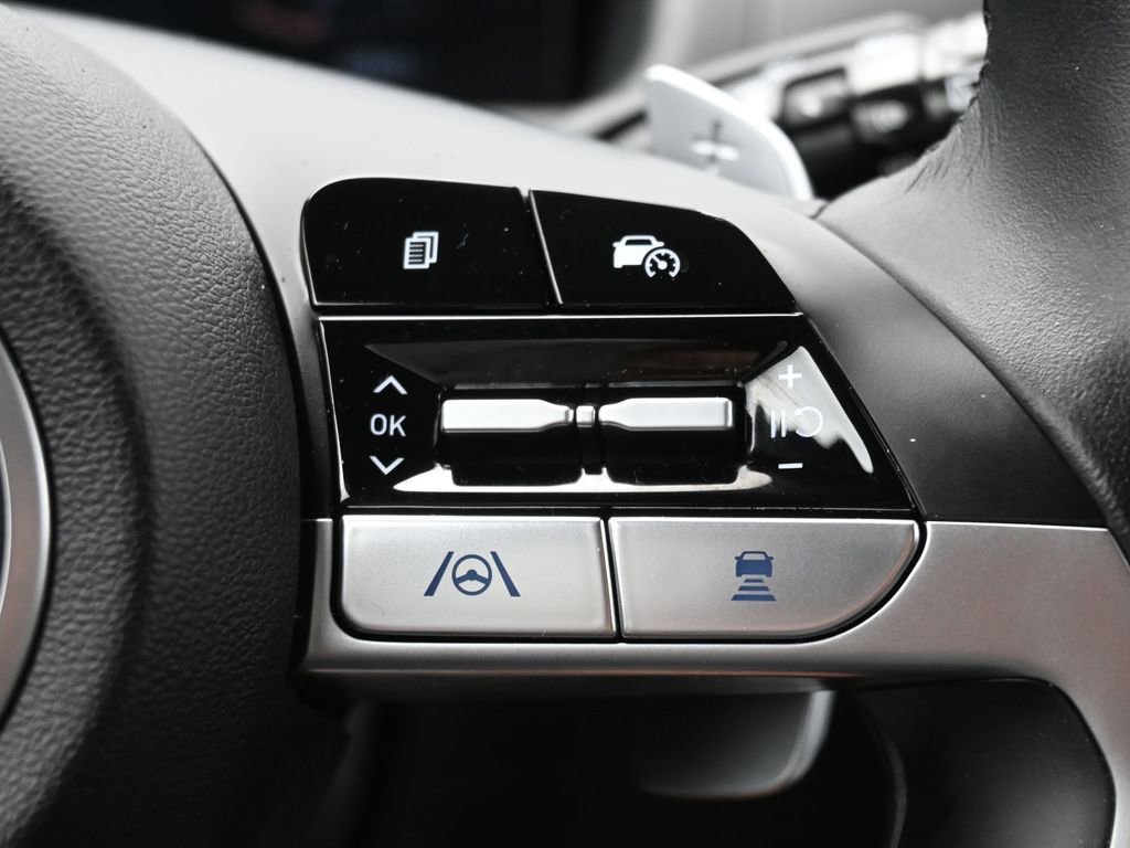 Used 2023 Hyundai Tucson Limited image 23