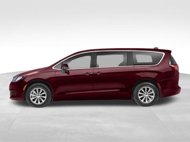 Used 2022 Chrysler Voyager LX FWD image 5