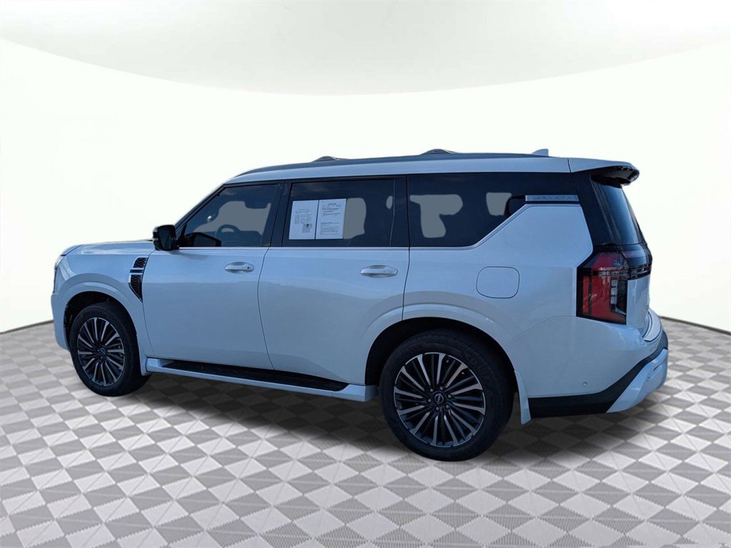Used 2025 Nissan Armada Platinum Reserve image 5