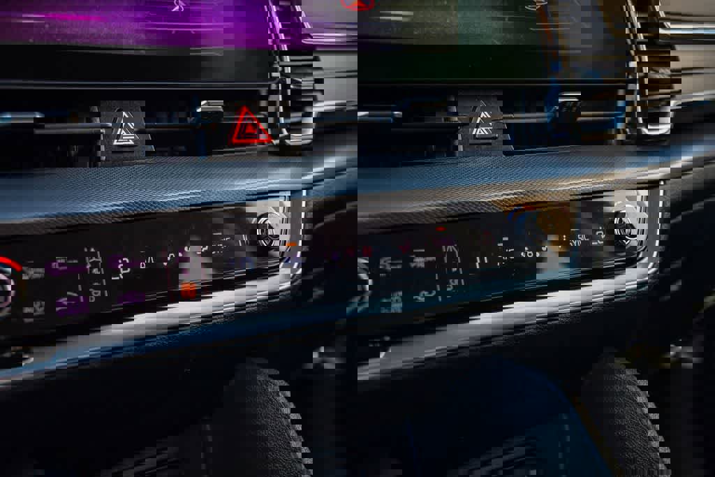 Used 2023 Kia Sportage SX image 21