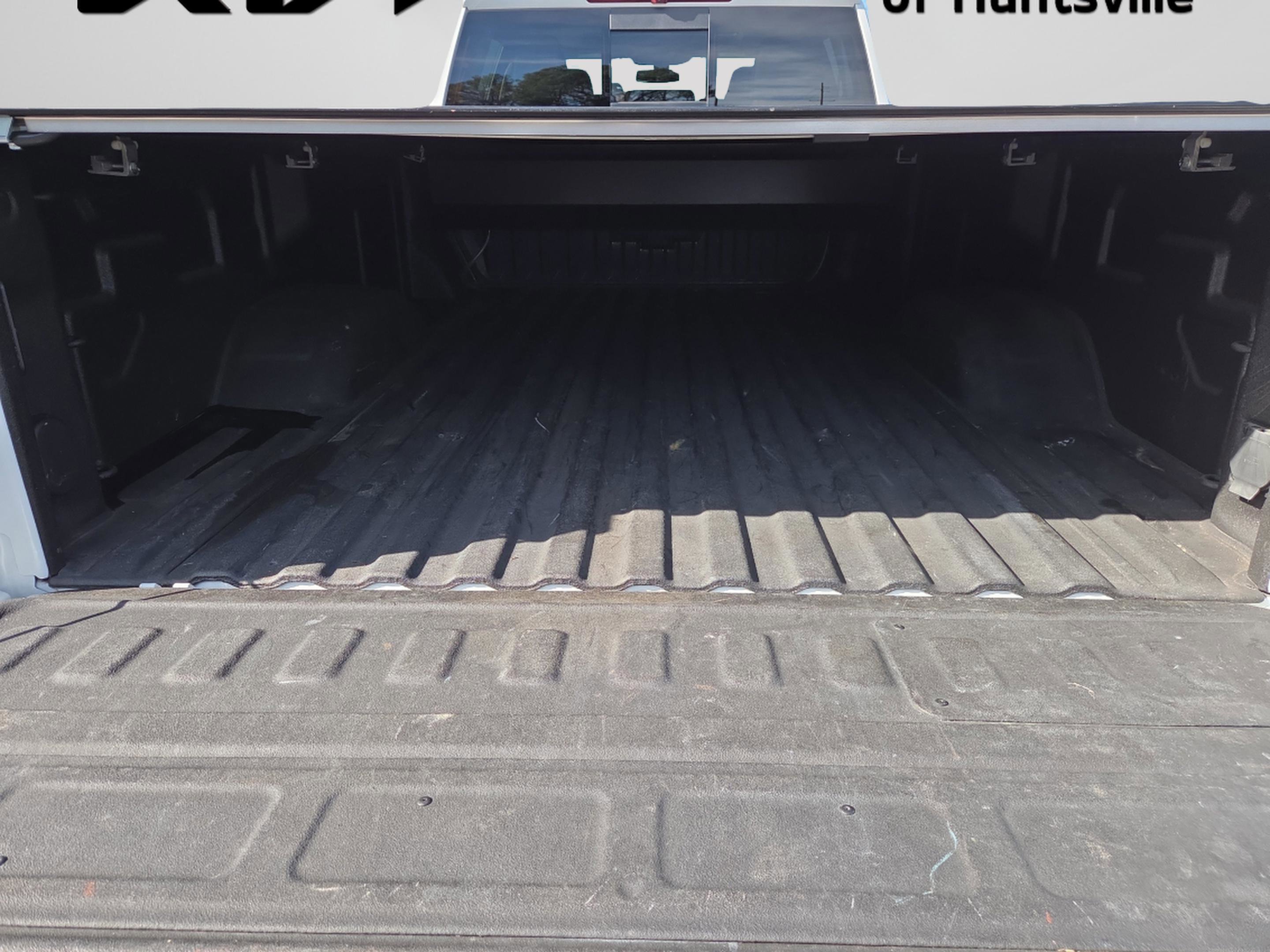 Used 2022 Chevrolet Silverado 2500 LTZ w/ LTZ Plus Package image 30