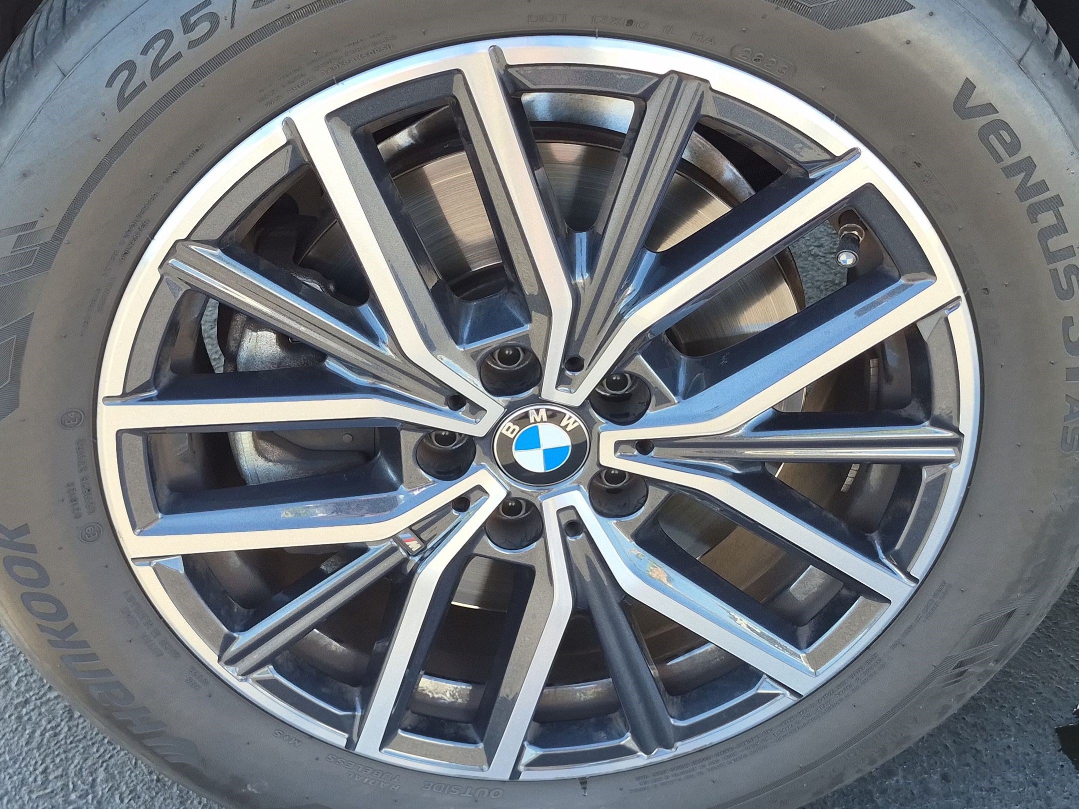 Certified 2023 BMW X1 xDrive28i w/ M Sport Package AWD/4WD image 13