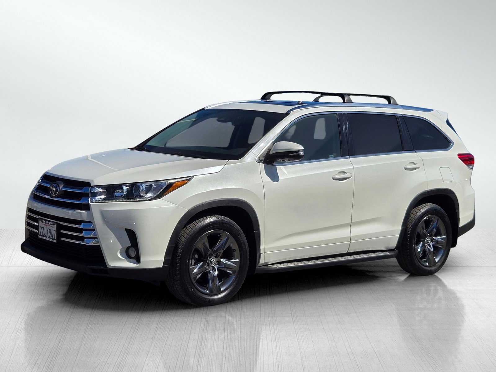 Used 2017 Toyota Highlander Limited Platinum w/ Carpet Mat Package image 8