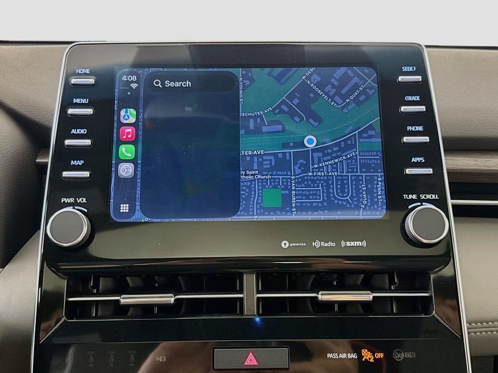 Used 2022 Toyota Avalon XLE w/ Moonroof Package FWD image 17