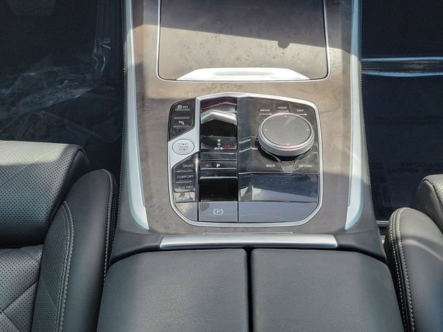Used 2024 BMW X5 xDrive40i w/ Premium Package image 16