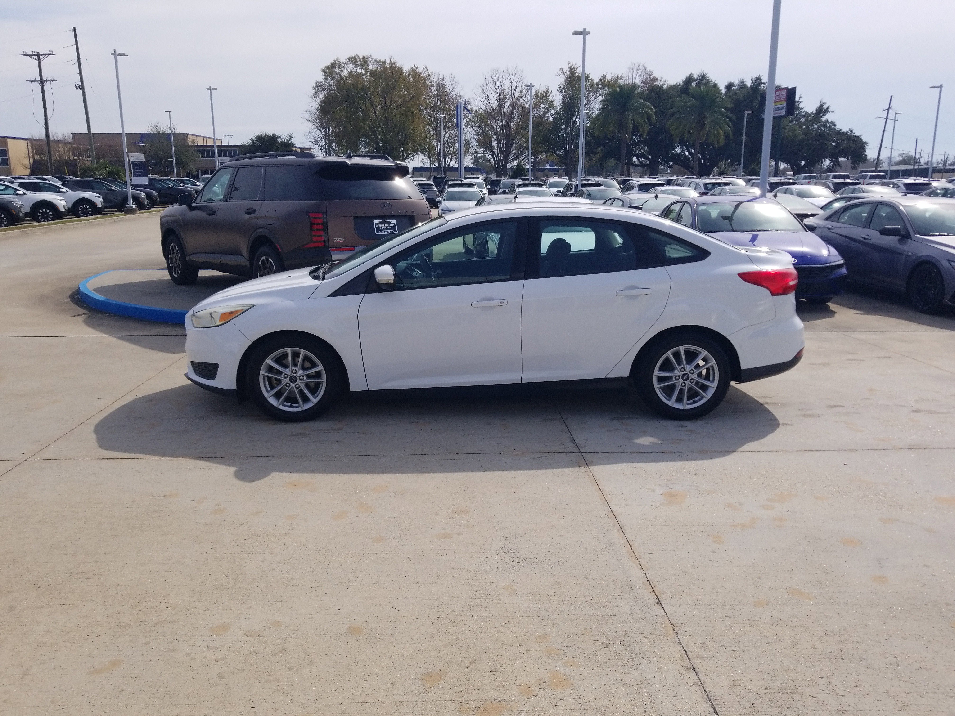 Used 2016 Ford Focus SE image 4