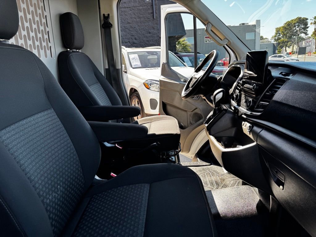 Used 2020 Ford Transit 250 Medium Roof image 38
