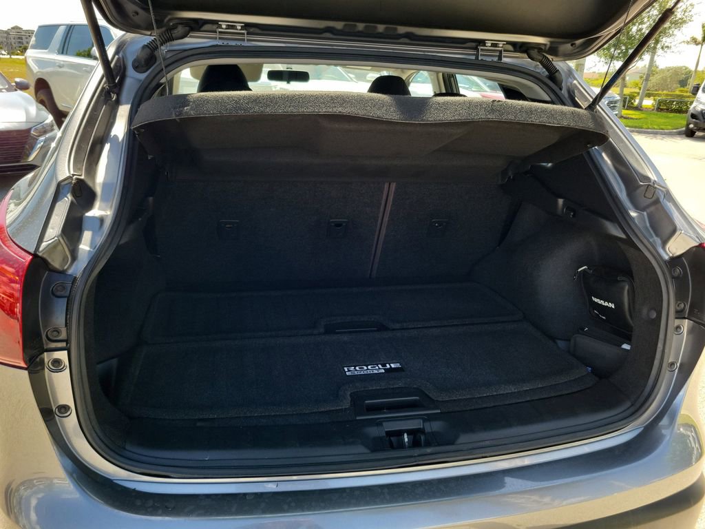 Used 2019 Nissan Rogue Sport S FWD image 14