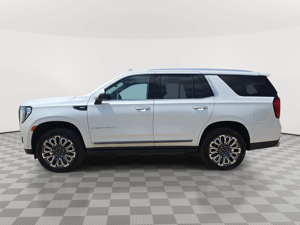 Used 2023 GMC Yukon Denali Ultimate AWD/4WD image 4