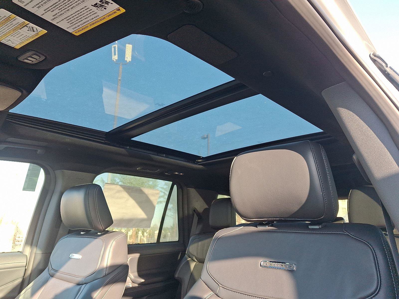 New 2025 Ford Expedition Platinum w/ Stealth Performance Package image 11