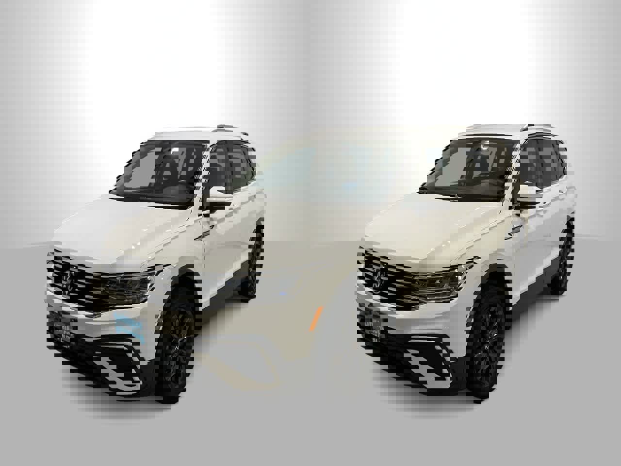 Used 2024 Volkswagen Tiguan SE image 1