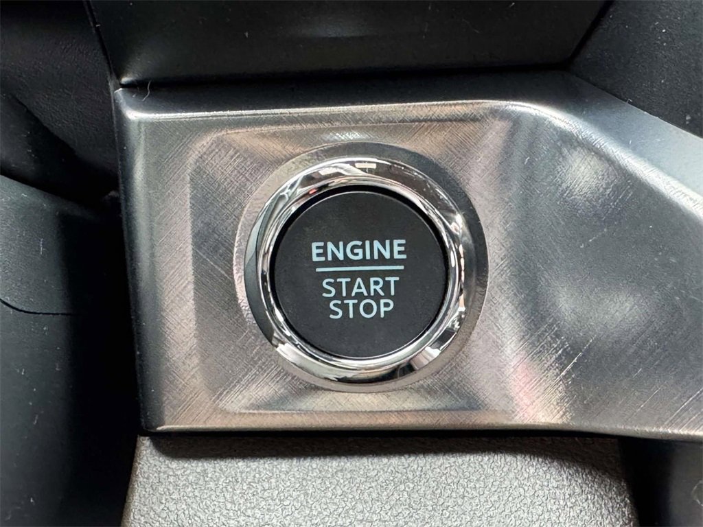 New 2026 Ford F250 King Ranch w/ Chrome Package image 8