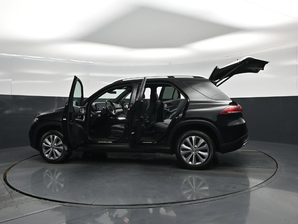 Used 2020 Mercedes-Benz GLE 350 w/ Premium Package image 34