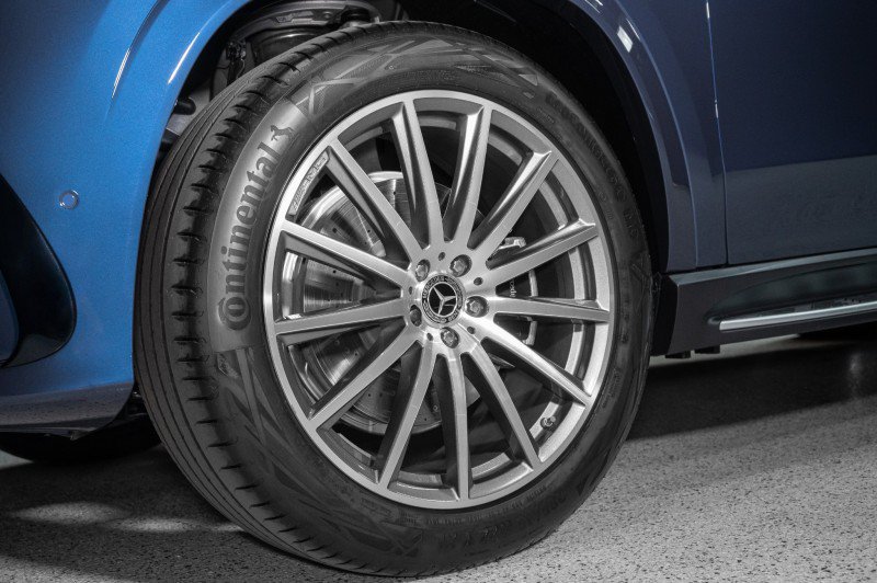 New 2026 Mercedes-Benz GLS 580 4MATIC image 32
