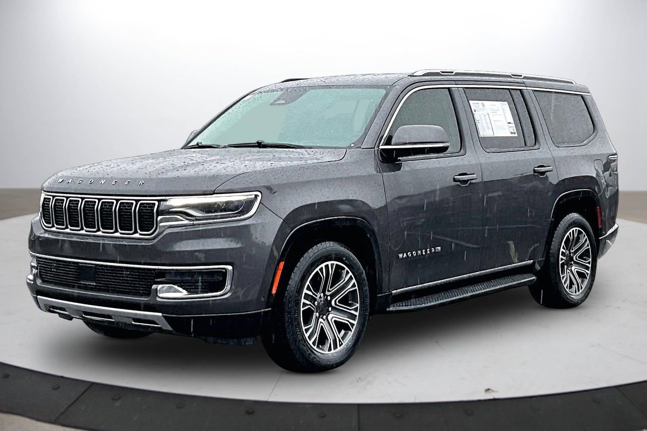 Used 2022 Jeep Wagoneer Series III AWD/4WD image 4