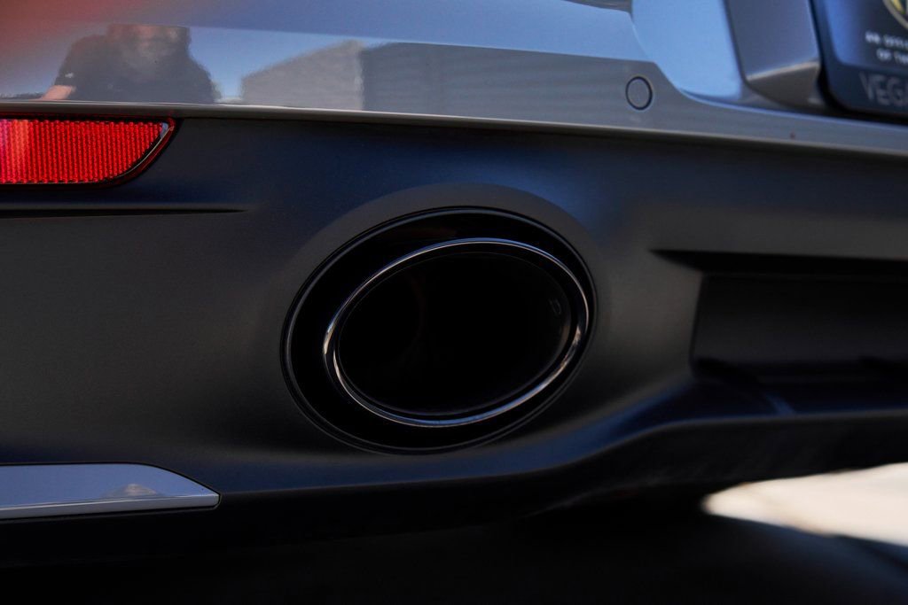 Used 2024 Porsche 911 Carrera 4S w/ Premium Package image 10