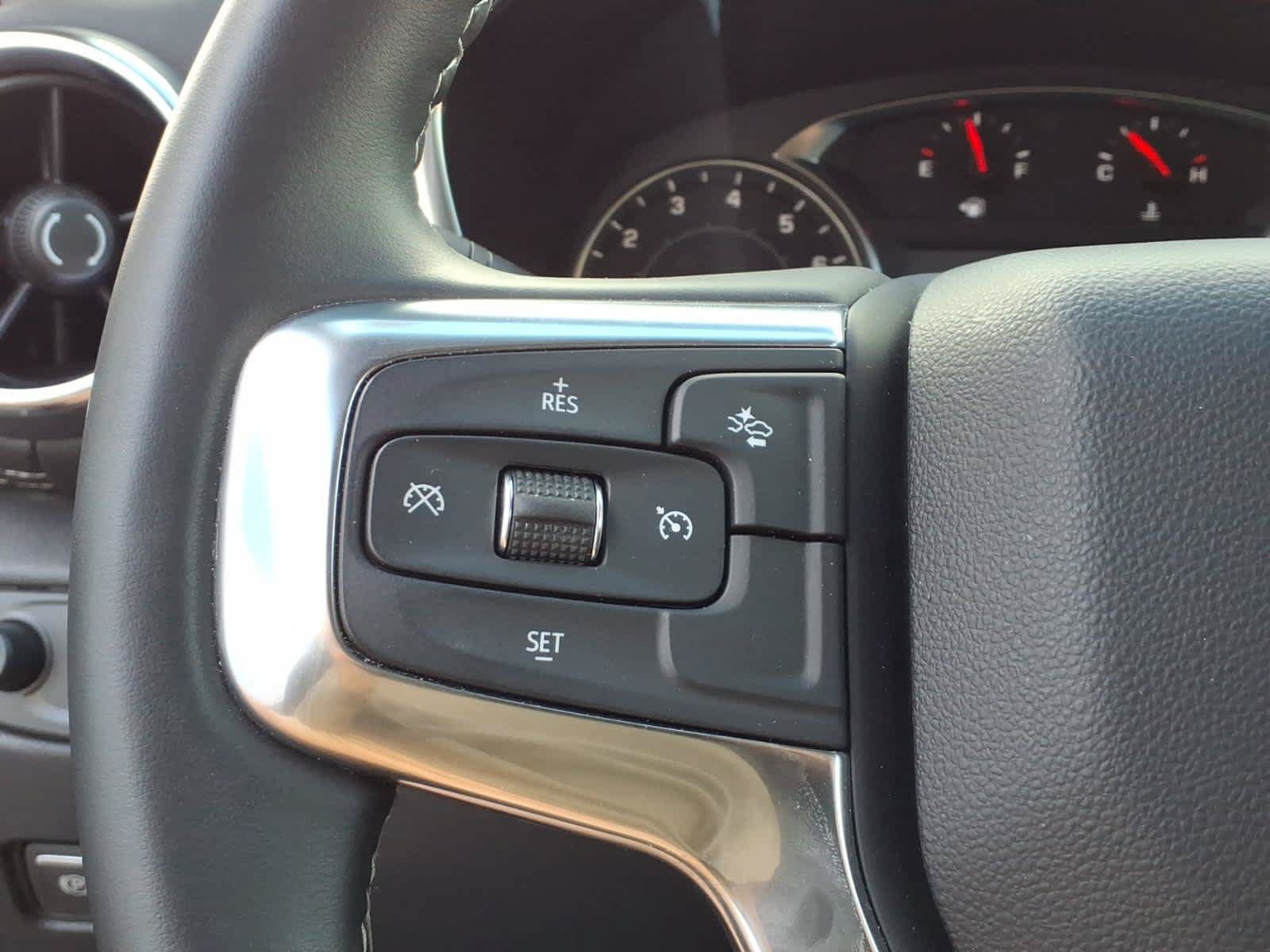 Used 2026 Chevrolet Blazer LT w/ Midnight/Sport Edition AWD/4WD image 15
