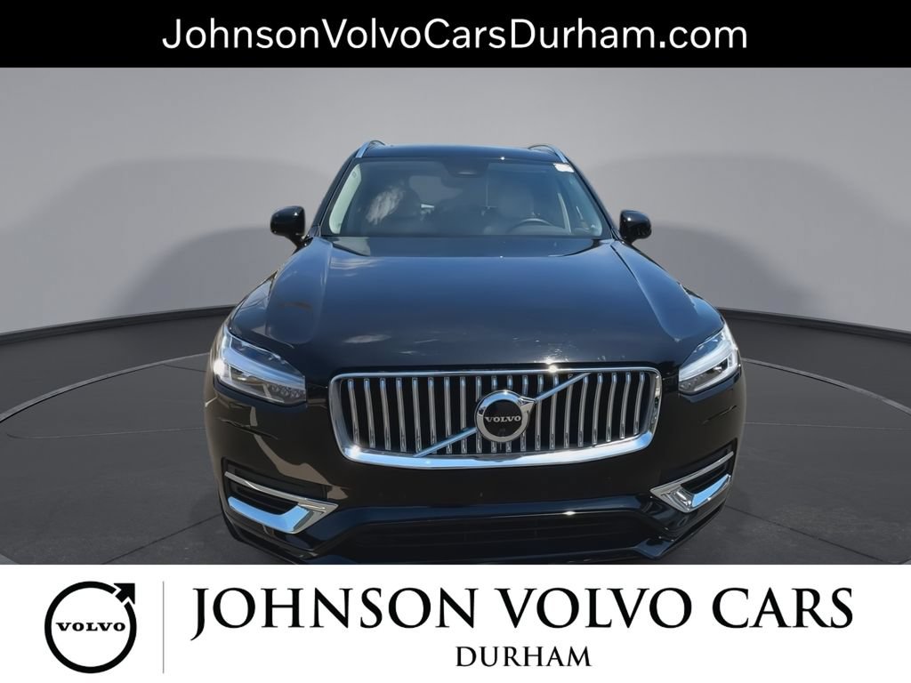 Used 2023 Volvo XC90 T8 Plus AWD/4WD image 3