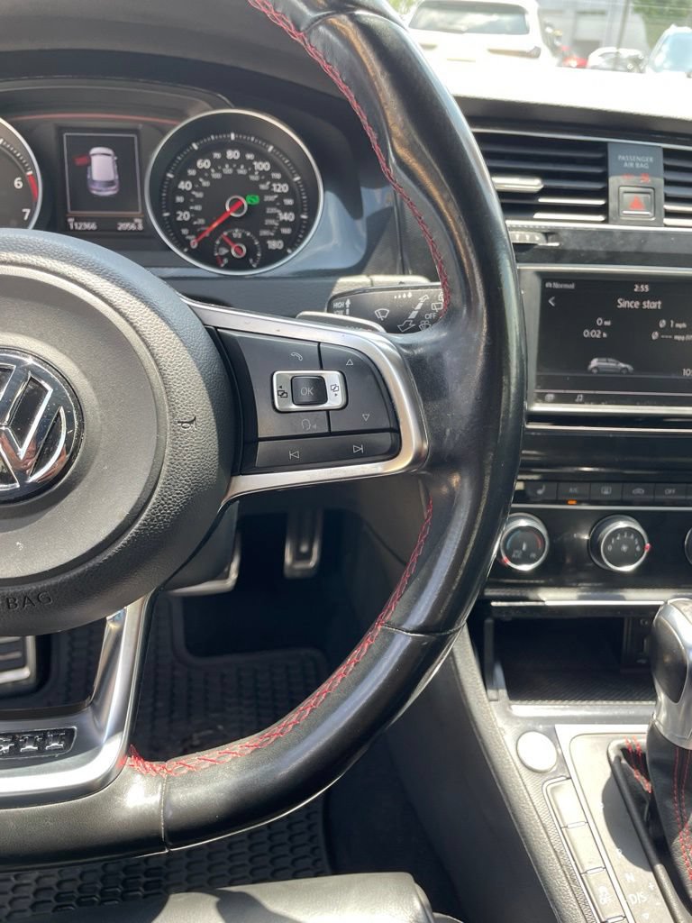 Used 2016 Volkswagen GTI SE FWD image 14