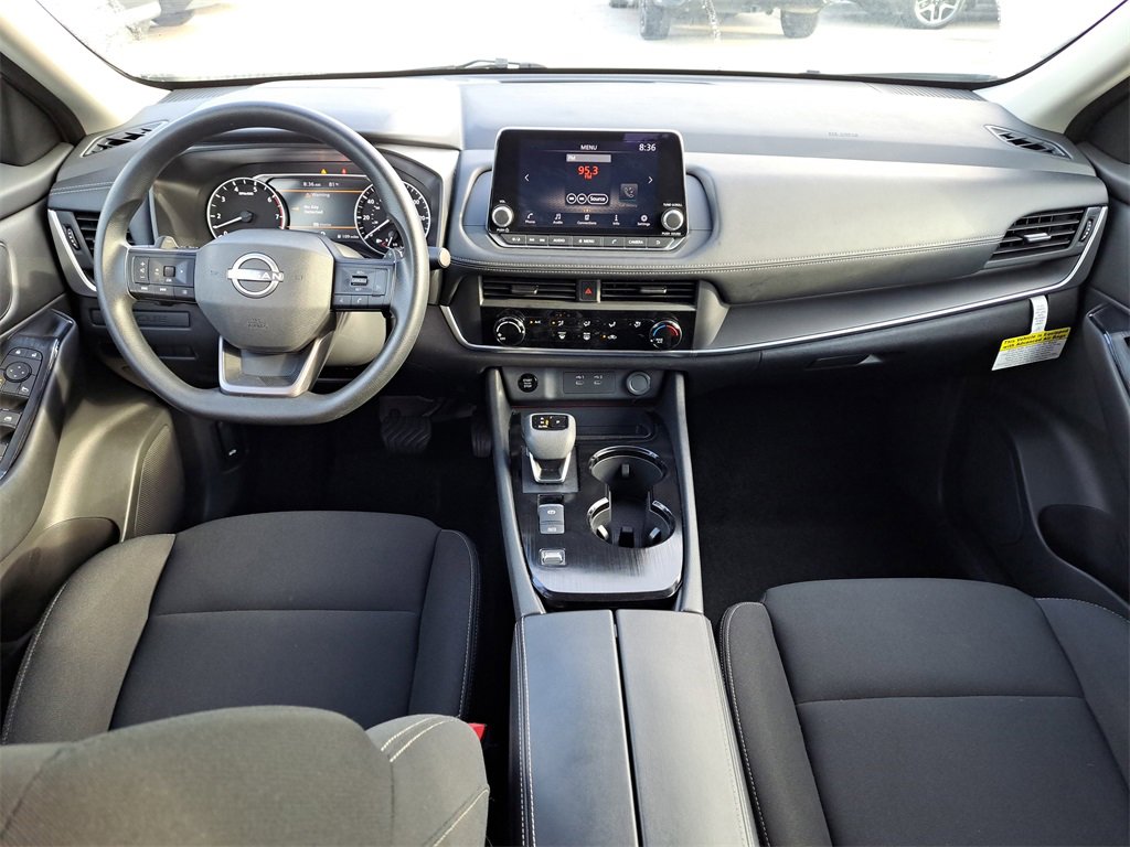 Certified 2025 Nissan Rogue S image 9