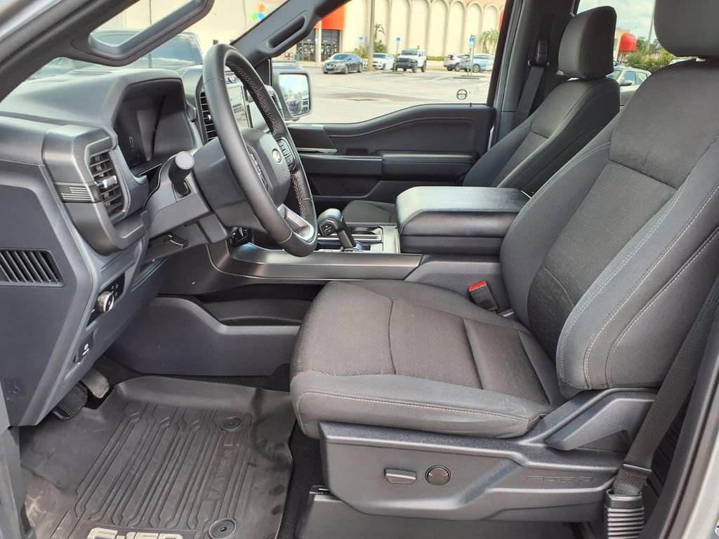 Used 2024 Ford F150 XLT w/ XLT Black Appearance Package image 24