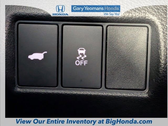 Certified 2025 Honda Pilot Touring image 29