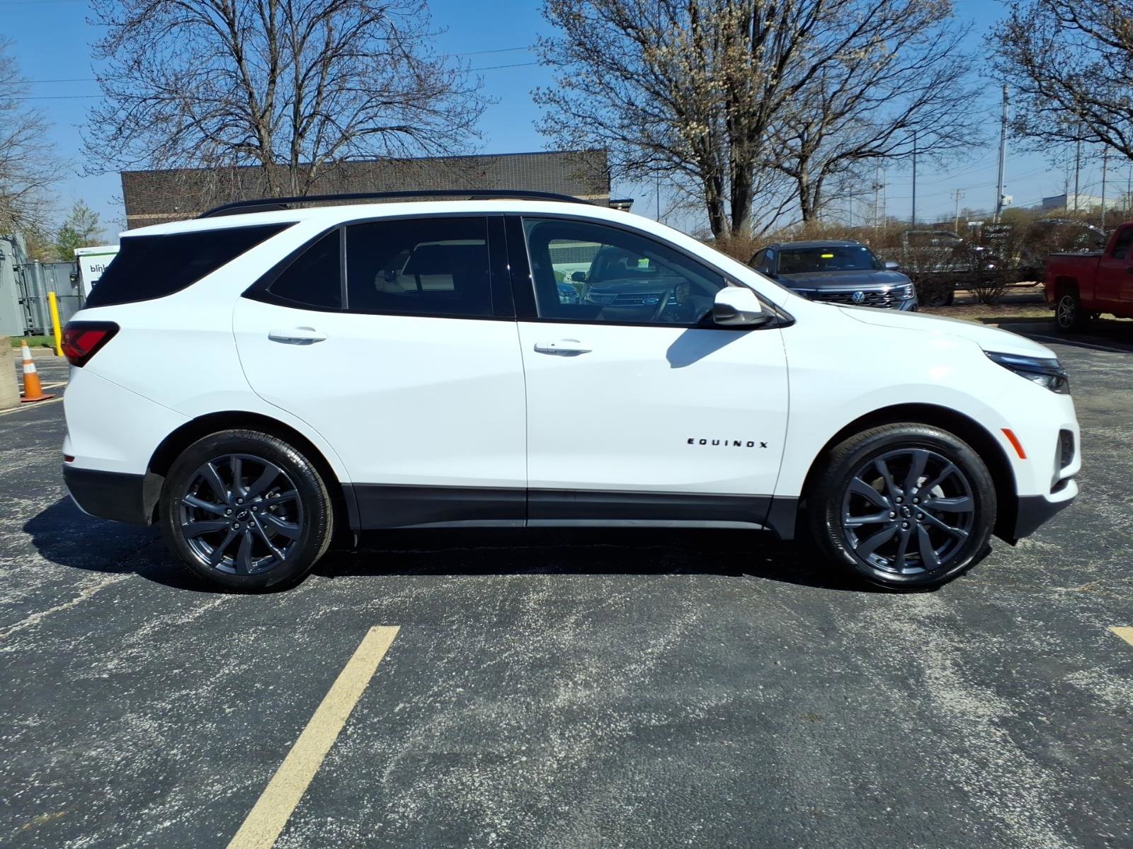 Used 2024 Chevrolet Equinox RS w/ LPO, Floor Liner Package image 29
