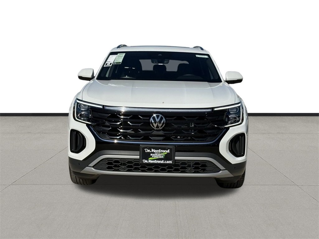 New 2026 Volkswagen Atlas Cross Sport SE image 2