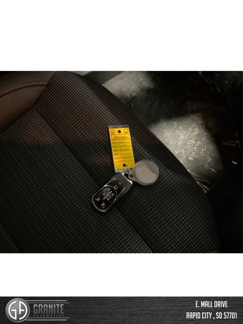 Used 2025 Buick Envista Preferred w/ Convenience I Package image 56