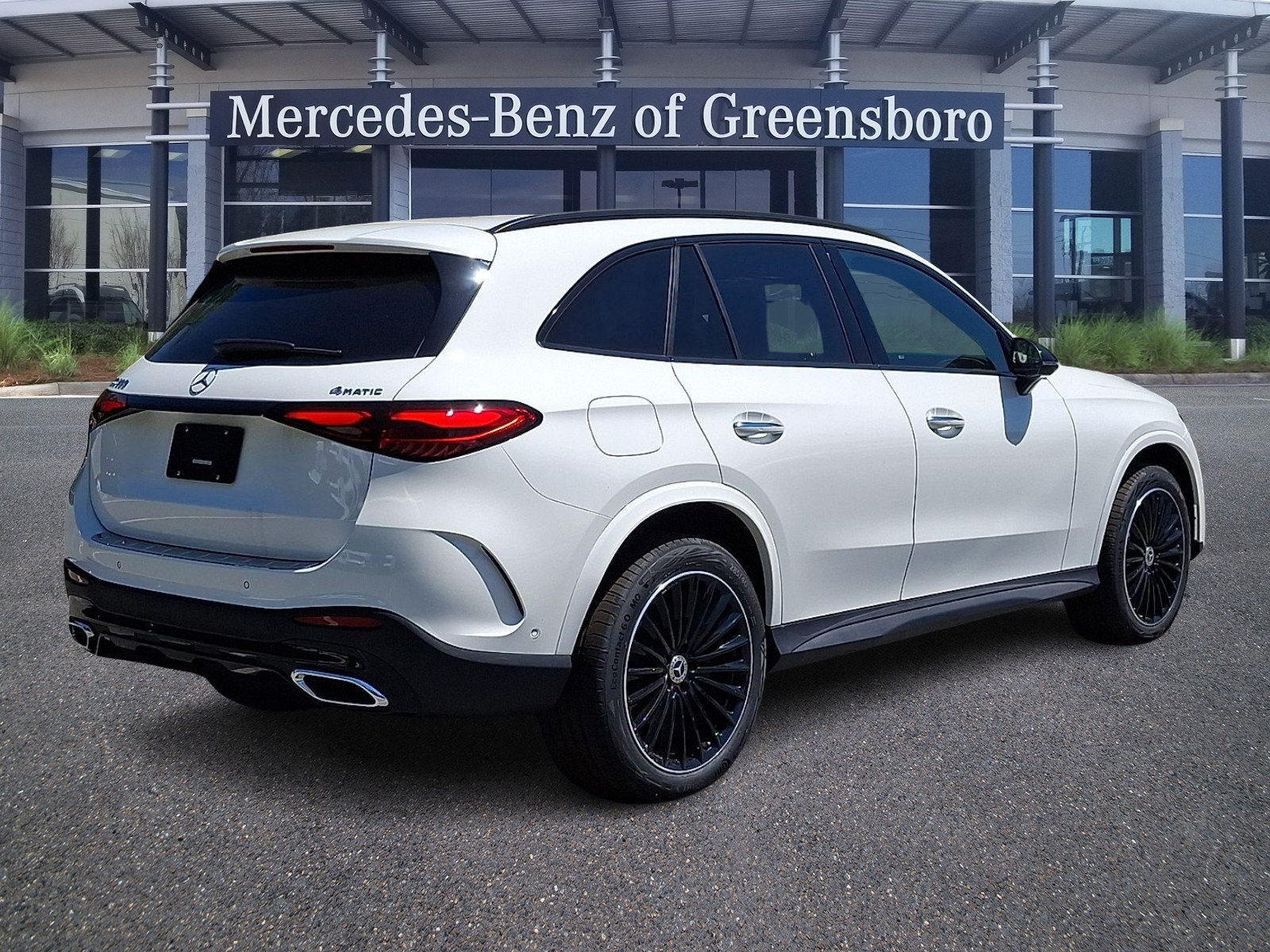 New 2026 Mercedes-Benz GLC 300 4MATIC image 4