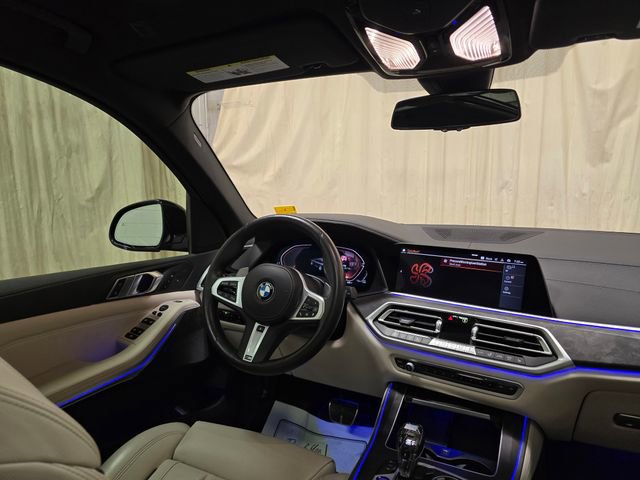Used 2022 BMW X5 xDrive40i w/ M Sport Package image 38