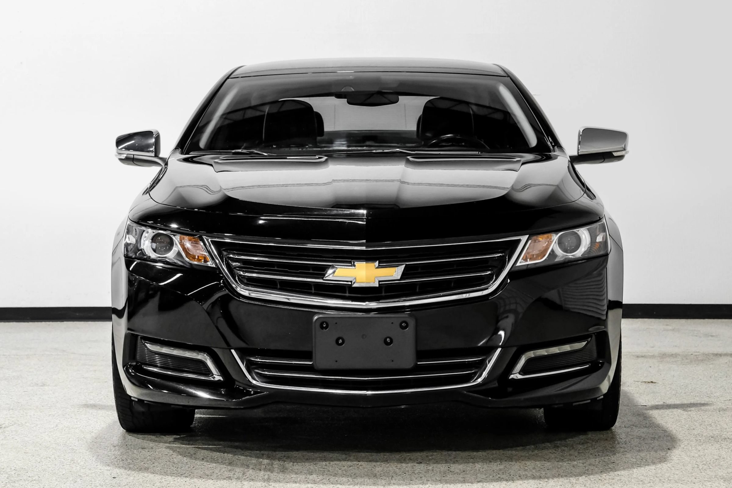 Used 2017 Chevrolet Impala Premier FWD image 3