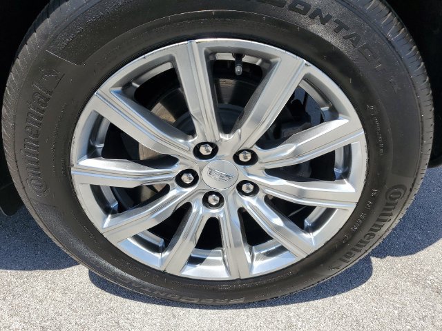 Used 2019 Cadillac XT4 Premium Luxury w/ Driver Awareness Package FWD image 9