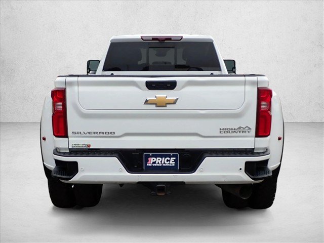 Used 2024 Chevrolet Silverado 3500 High Country w/ High Country Premium Package AWD/4WD image 3