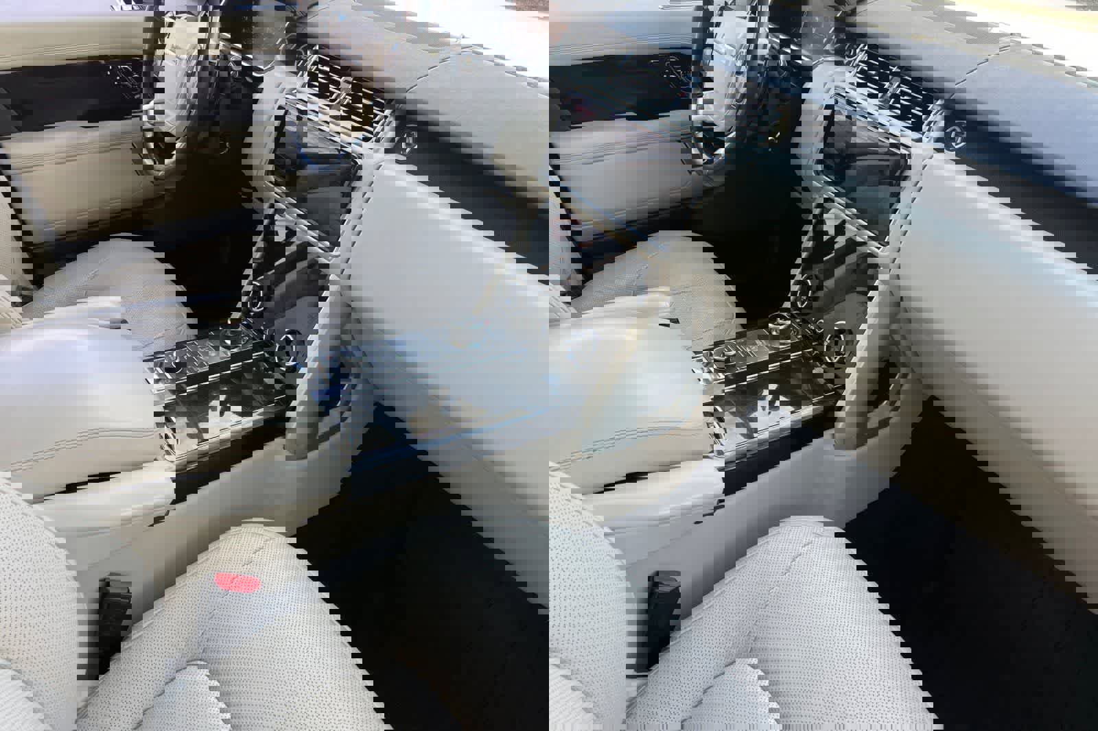 Used 2019 Land Rover Range Rover HSE image 18