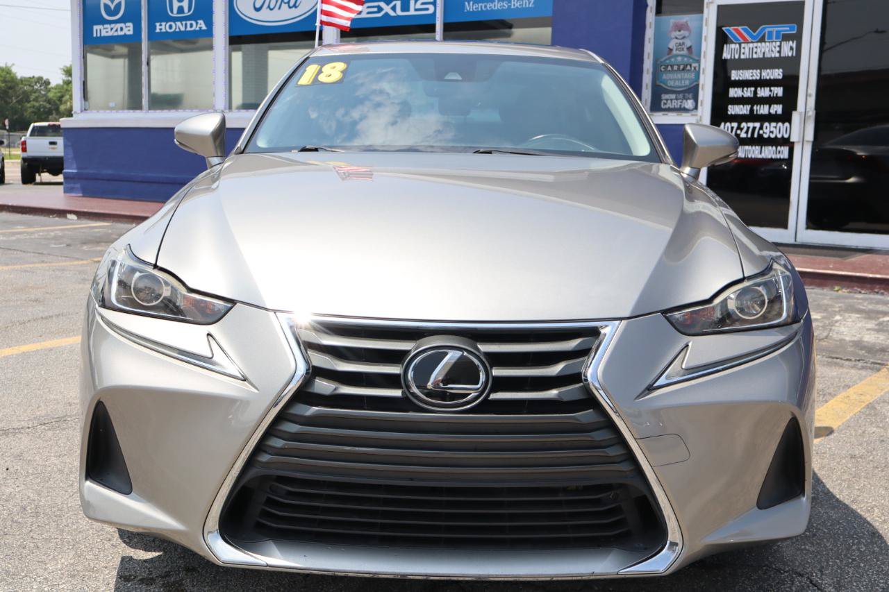Used 2018 Lexus IS 300 w/ Premium Package RWD image 9