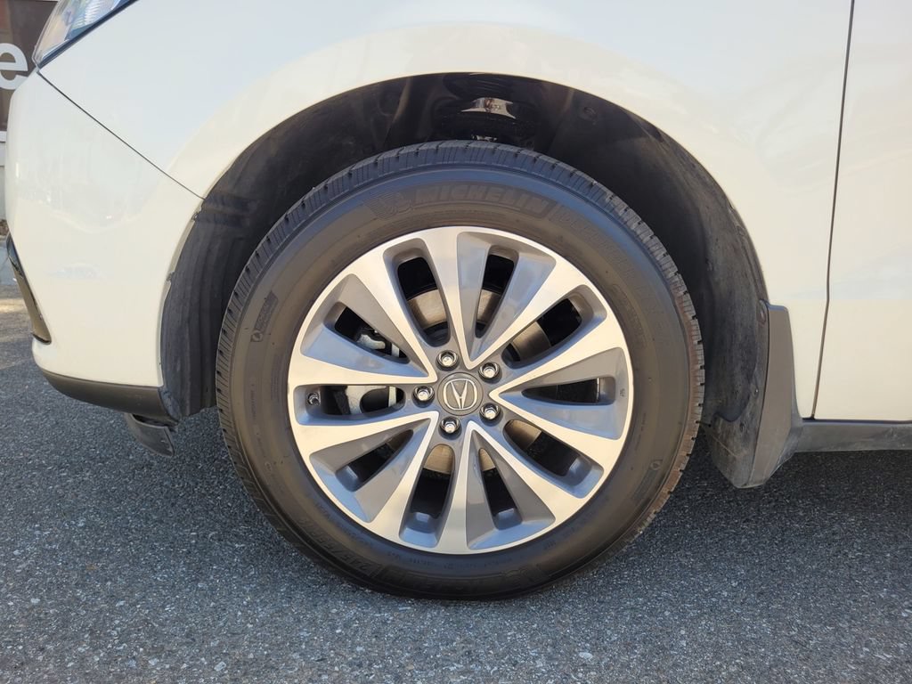 Certified 2016 Acura MDX w/ Technology Package FWD image 36