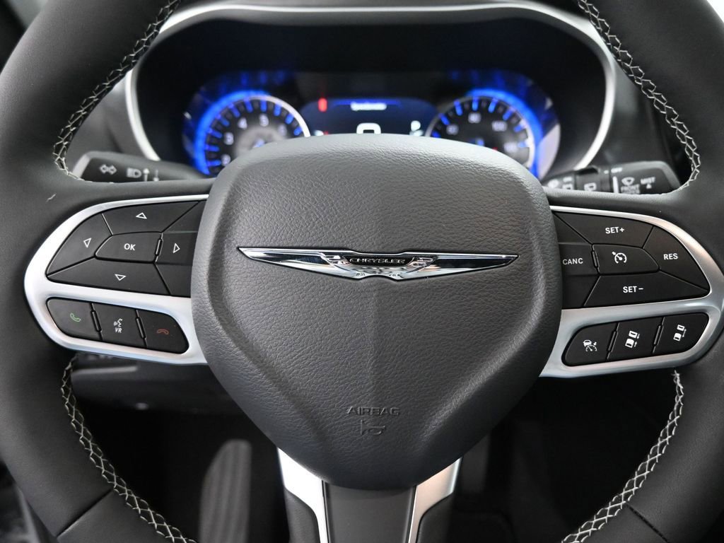 New 2026 Chrysler Voyager LX image 24