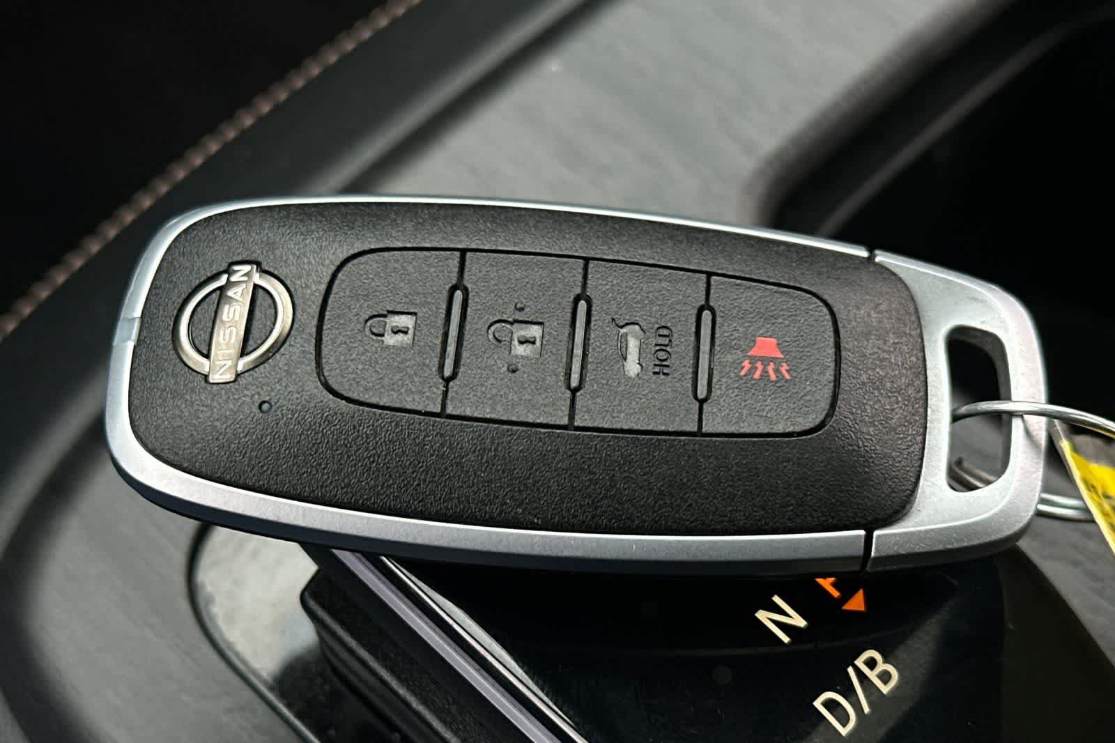 Certified 2024 Nissan Ariya FWD image 27